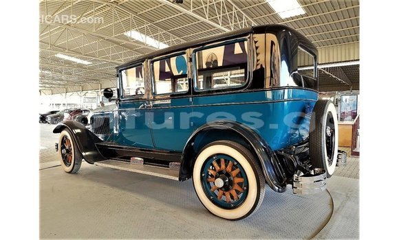 Acheter Import Voiture Buick Electra Bleu à Import - Dubai, Estuaire Acheter Import Voiture Buick Electra Bleu à Import - Dubai, Estuaire