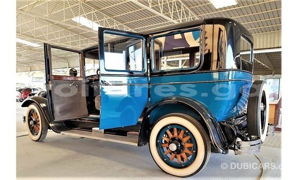 Acheter Import Voiture Buick Electra Bleu à Import - Dubai, Estuaire Acheter Import Voiture Buick Electra Bleu à Import - Dubai, Estuaire