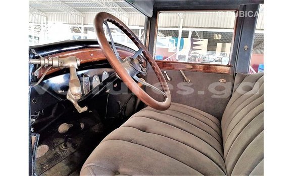 Acheter Import Voiture Buick Electra Bleu à Import - Dubai, Estuaire Acheter Import Voiture Buick Electra Bleu à Import - Dubai, Estuaire