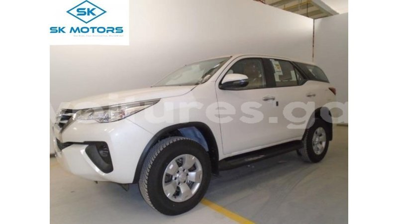 Big with watermark toyota fortuner estuary import dubai 6861