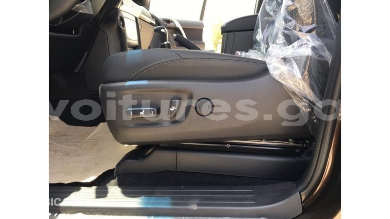 Big with watermark toyota prado estuary import dubai 6864