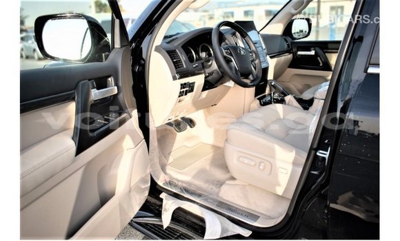 Buy Import Toyota Land Cruiser Black Car in Import - Dubai in Estuary Buy Import Toyota Land Cruiser Black Car in Import - Dubai in Estuary