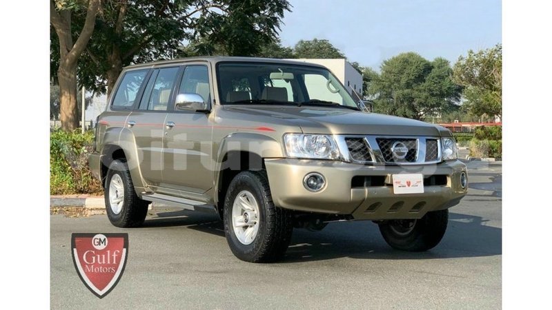 Big with watermark nissan safari estuary import dubai 6871