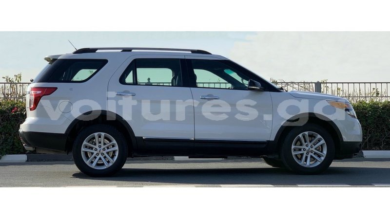 Big with watermark ford explorer estuary import dubai 6875