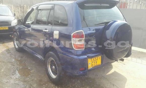 Acheter Occasion Voiture Toyota RAV4 Bleu à Libreville, Estuaire Acheter Occasion Voiture Toyota RAV4 Bleu à Libreville, Estuaire