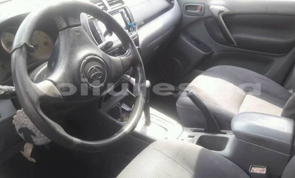 Acheter Occasion Voiture Toyota RAV4 Bleu à Libreville, Estuaire Acheter Occasion Voiture Toyota RAV4 Bleu à Libreville, Estuaire