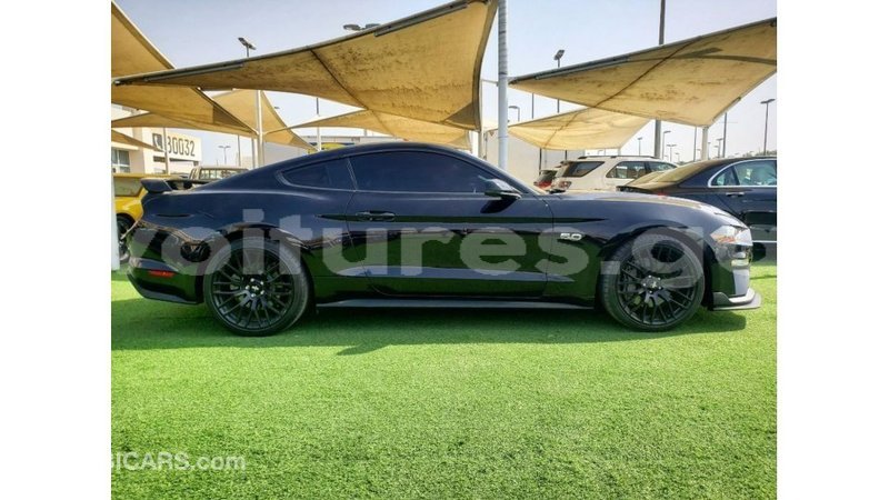 Big with watermark ford mustang estuary import dubai 6884