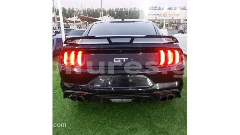 Big with watermark ford mustang estuary import dubai 6884