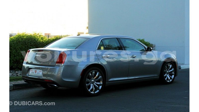 Big with watermark chrysler 300 estuary import dubai 6885