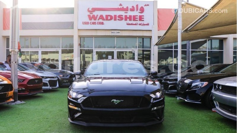 Big with watermark ford mustang estuary import dubai 6888