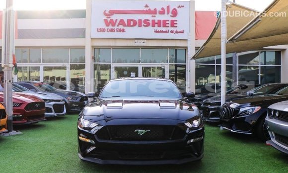 Acheter Import Voiture Ford Mustang Noir à Import - Dubai, Estuaire Acheter Import Voiture Ford Mustang Noir à Import - Dubai, Estuaire