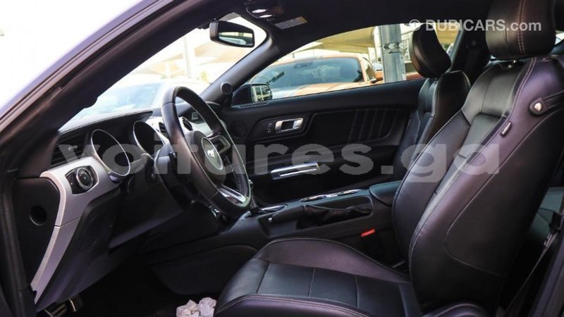 Big with watermark ford mustang estuary import dubai 6888