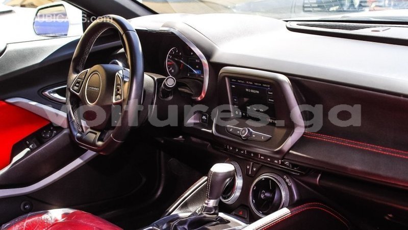 Big with watermark chevrolet camaro estuary import dubai 6890