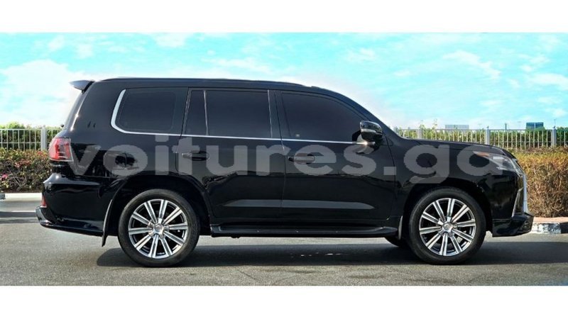 Big with watermark lexus lx estuary import dubai 6891