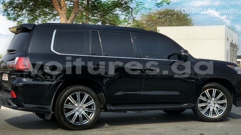 Big with watermark lexus lx estuary import dubai 6891