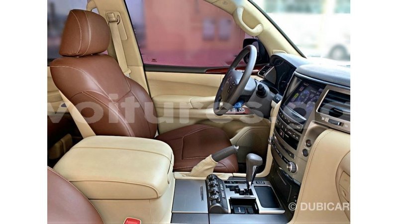 Big with watermark lexus lx estuary import dubai 6891