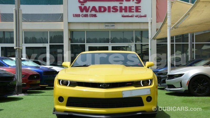 Big with watermark chevrolet camaro estuary import dubai 6893