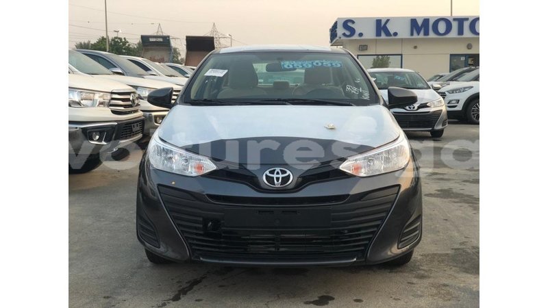 Big with watermark toyota da estuary import dubai 6895