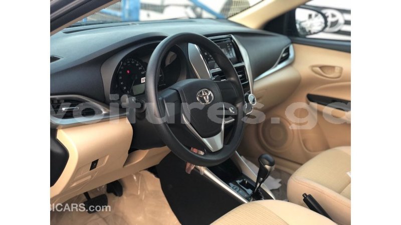 Big with watermark toyota da estuary import dubai 6895