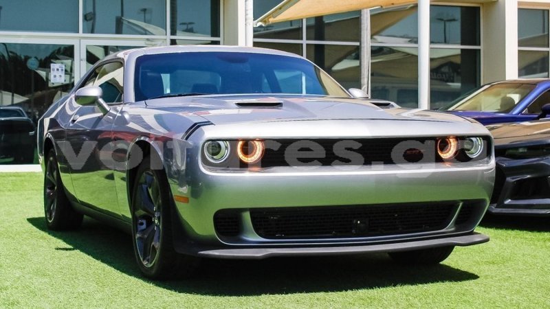 Big with watermark dodge challenger estuary import dubai 6896