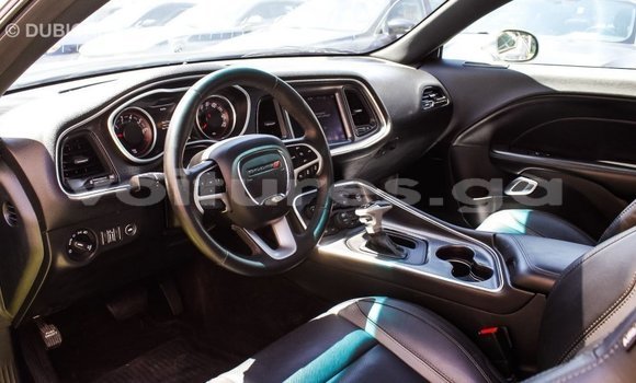 Acheter Import Voiture Dodge Challenger Autre à Import - Dubai, Estuaire Acheter Import Voiture Dodge Challenger Autre à Import - Dubai, Estuaire