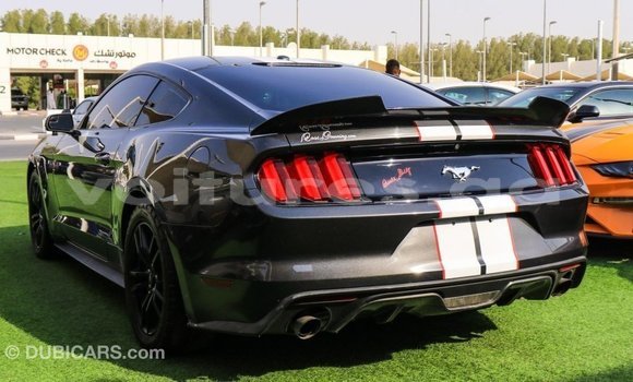 Acheter Import Voiture Ford Mustang Autre à Import - Dubai, Estuaire Acheter Import Voiture Ford Mustang Autre à Import - Dubai, Estuaire