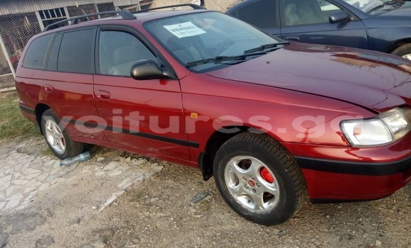 Acheter Occasion Voiture Toyota Carina E Rouge à Libreville, Estuaire Acheter Occasion Voiture Toyota Carina E Rouge à Libreville, Estuaire