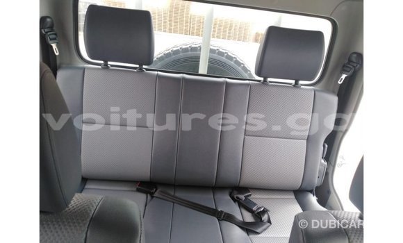 Buy Import Toyota Land Cruiser White Car in Import - Dubai in Estuary Buy Import Toyota Land Cruiser White Car in Import - Dubai in Estuary