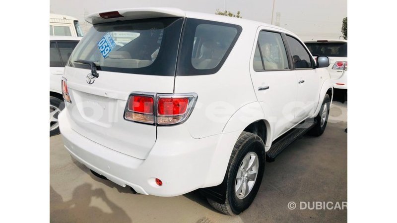 Big with watermark toyota fortuner estuary import dubai 6901