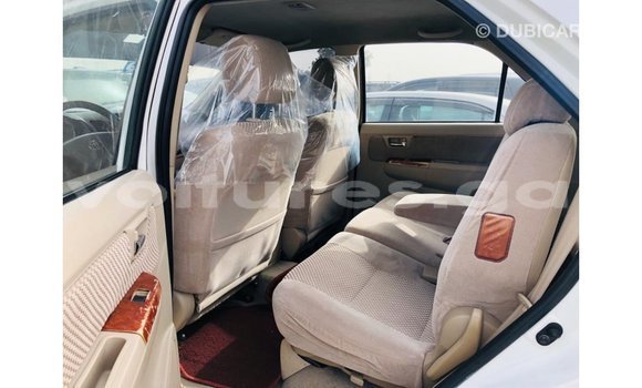 Buy Import Toyota Fortuner White Car in Import - Dubai in Estuary Buy Import Toyota Fortuner White Car in Import - Dubai in Estuary