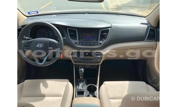Sayi Imported Hyundai Tucson Red Mota in Import - Dubai a estuary Sayi Imported Hyundai Tucson Red Mota in Import - Dubai a estuary