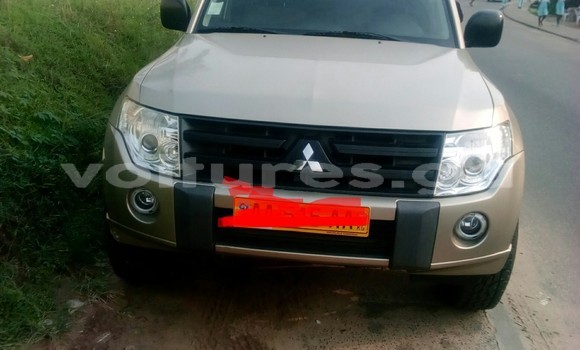 Acheter Occasion Voiture Mitsubishi Pajero Marron à Libreville, Estuaire Acheter Occasion Voiture Mitsubishi Pajero Marron à Libreville, Estuaire