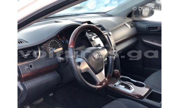 Buy Import Toyota Camry White Car in Import - Dubai in Estuary Buy Import Toyota Camry White Car in Import - Dubai in Estuary