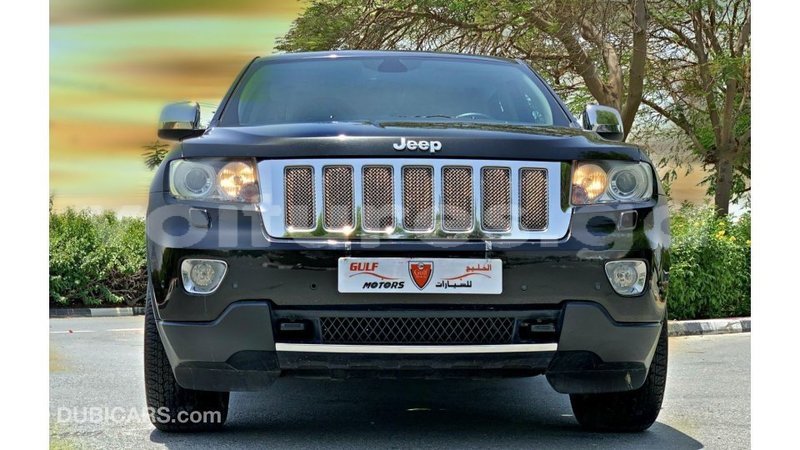 Big with watermark jeep grand cherokee estuary import dubai 6907