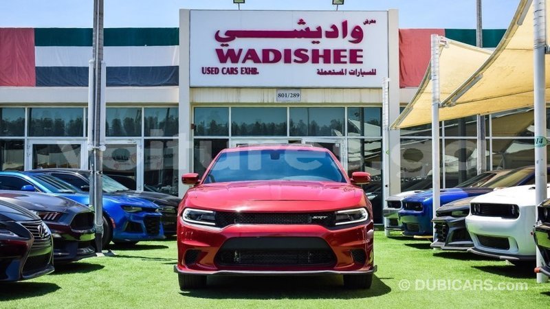 Big with watermark dodge charger estuary import dubai 6908