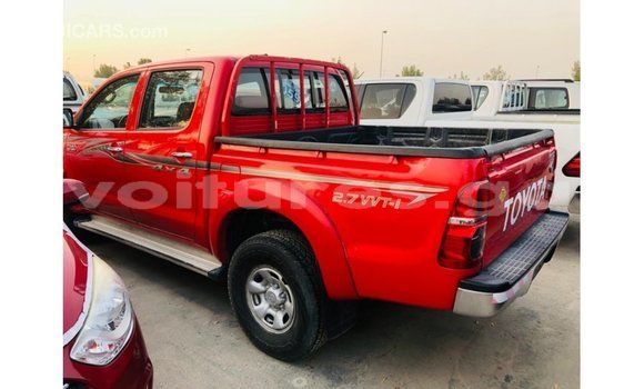 Acheter Import Voiture Toyota Hilux Rouge à Import - Dubai, Estuaire Acheter Import Voiture Toyota Hilux Rouge à Import - Dubai, Estuaire