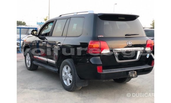 Sayi Imported Toyota Land Cruiser Black Mota in Import - Dubai a estuary Sayi Imported Toyota Land Cruiser Black Mota in Import - Dubai a estuary