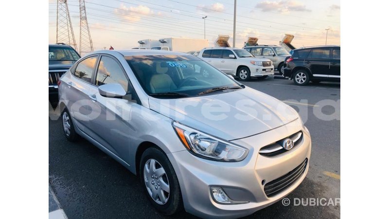 Big with watermark hyundai accent estuary import dubai 6912