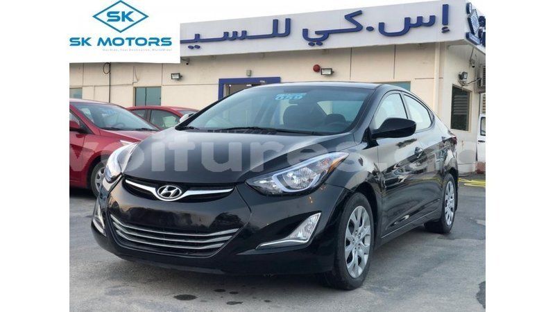 Big with watermark hyundai elantra estuary import dubai 6913