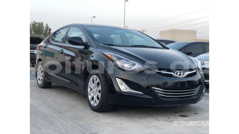 Big with watermark hyundai elantra estuary import dubai 6913