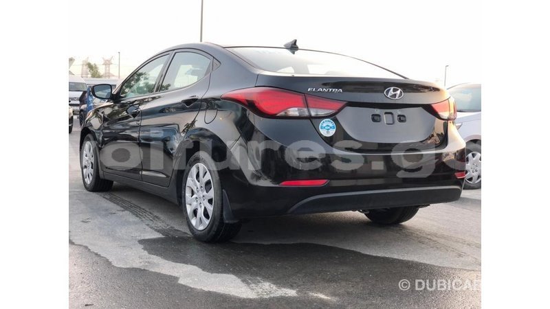 Big with watermark hyundai elantra estuary import dubai 6913