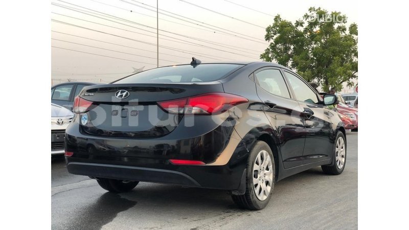 Big with watermark hyundai elantra estuary import dubai 6913