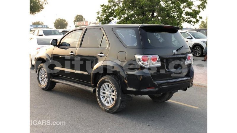 Big with watermark toyota fortuner estuary import dubai 6914