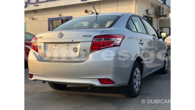 Big with watermark toyota yaris estuary import dubai 6917