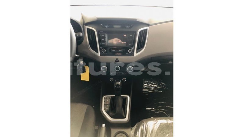 Big with watermark hyundai creta estuary import dubai 6918