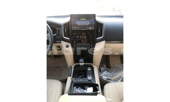 Sayi Imported Toyota Land Cruiser Black Mota in Import - Dubai a estuary Sayi Imported Toyota Land Cruiser Black Mota in Import - Dubai a estuary