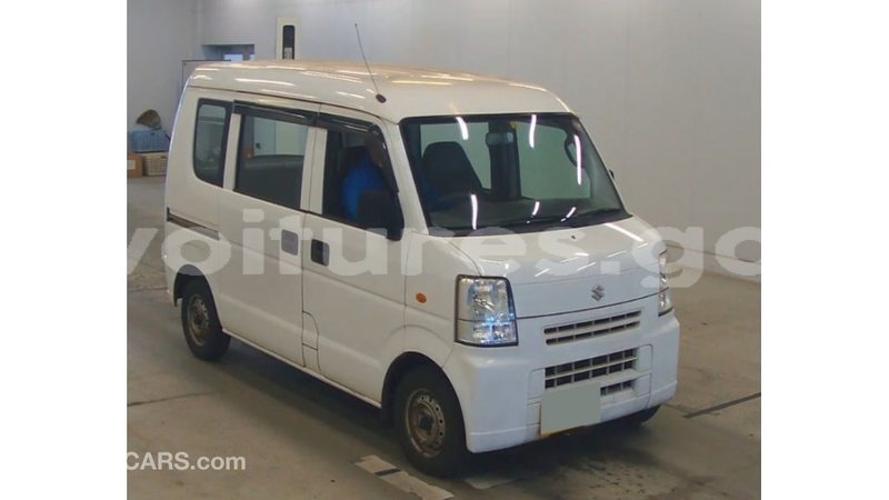 Big with watermark suzuki every estuary import dubai 6922