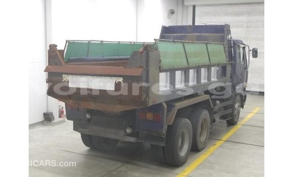 Acheter Import Utilitaire Nissan Evalia Bleu à Import - Dubai, Estuaire Acheter Import Utilitaire Nissan Evalia Bleu à Import - Dubai, Estuaire