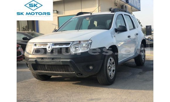 Acheter Import Voiture Renault Duster Blanc à Import - Dubai, Estuaire Acheter Import Voiture Renault Duster Blanc à Import - Dubai, Estuaire