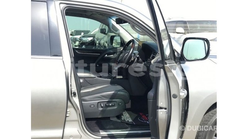 Big with watermark lexus lx estuary import dubai 6925